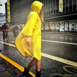 Cape De Pluie Cycliste Jaune Canari The Peoples Poncho 10 Cape De Pluie Cycliste Jaune Canari The Peoples Poncho -Promos Roulante Pro Boutique cape de pluie cycliste jaune canari the peoples poncho full 5