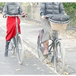 Georgia In Dublin Jupe Protège Pluie De Vélo Sur Cycliste Rainwrap - Rouge -Promos Roulante Pro Boutique jupe protege pluie de velo sur cycliste rainwrap rouge taille s full