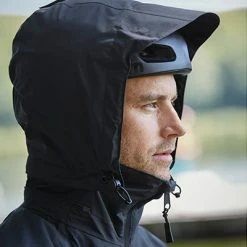 Veste De Pluie Hommes Imperméable Noire Skane De Basil -Promos Roulante Pro Boutique veste de pluie hommes impermeable noire skane de basil full 4