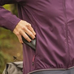 Veste De Vélo Femmes Altura Anti-pluie Et Légère All Roads 12 Veste De Vélo Femmes Altura Anti-pluie Et Légère All Roads -Promos Roulante Pro Boutique veste de velo femmes altura anti pluie et legere all roads full 6